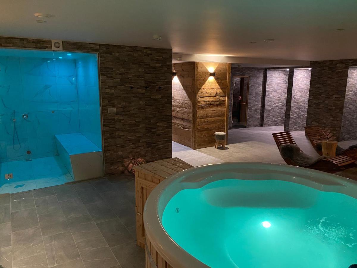 Hotel Almhof San Candido Exterior photo