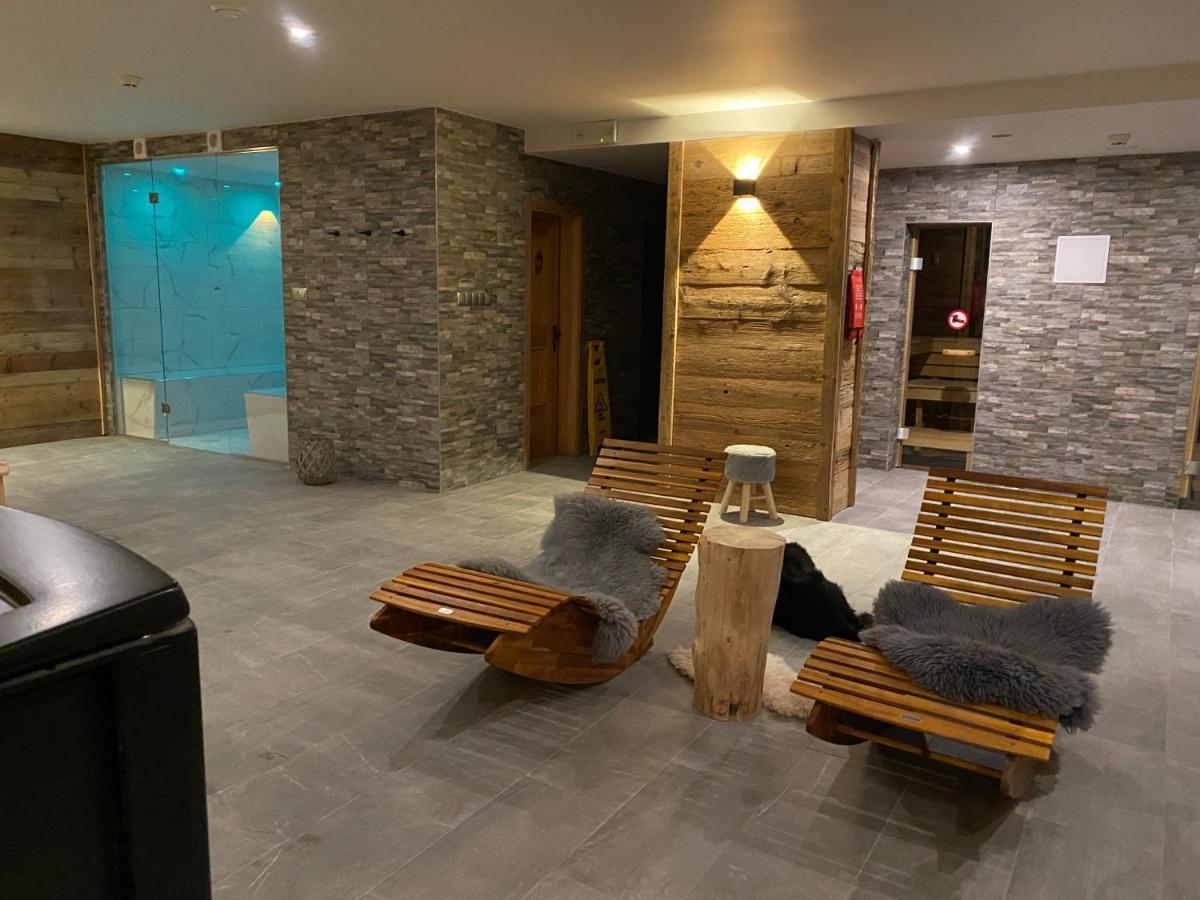 Hotel Almhof San Candido Exterior photo