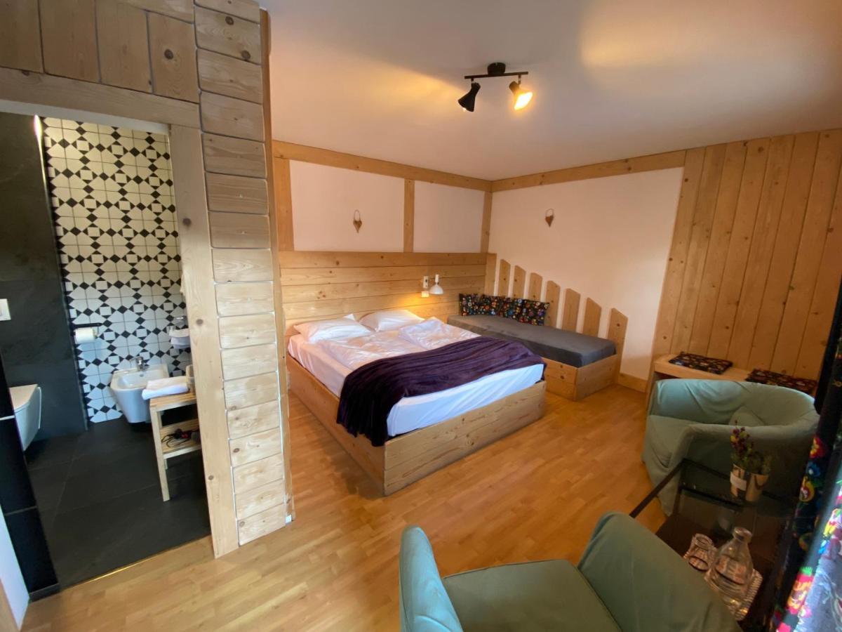 Hotel Almhof San Candido Exterior photo