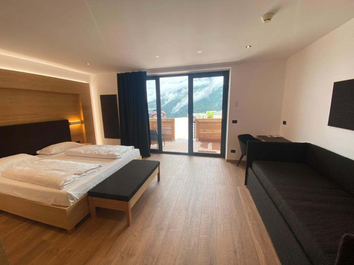 Hotel Almhof San Candido Exterior photo