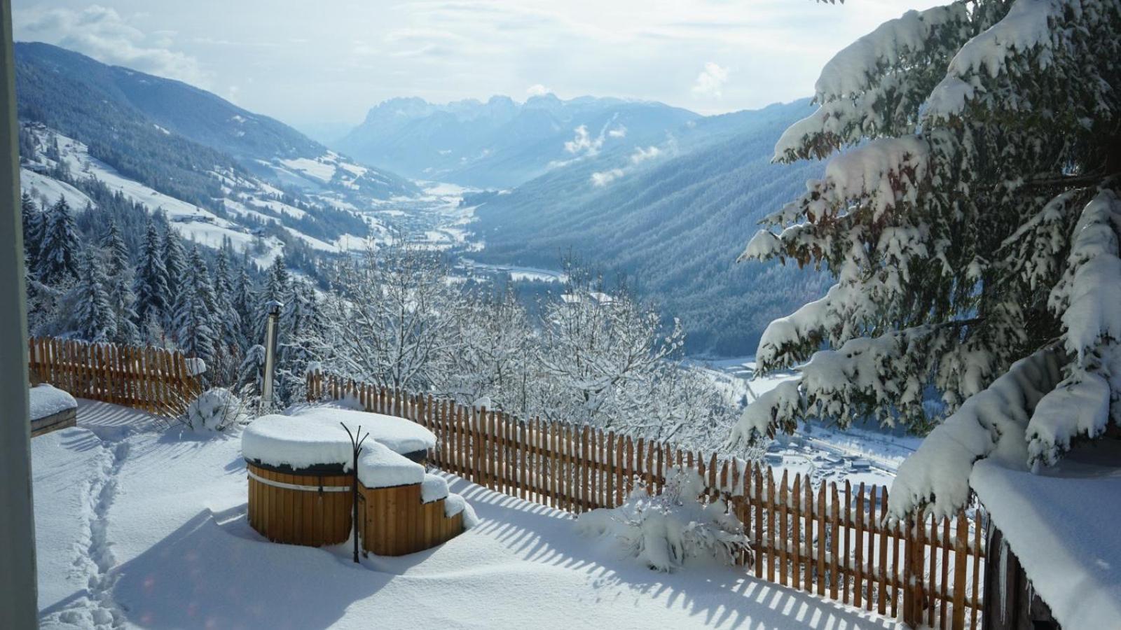 Hotel Almhof San Candido Exterior photo