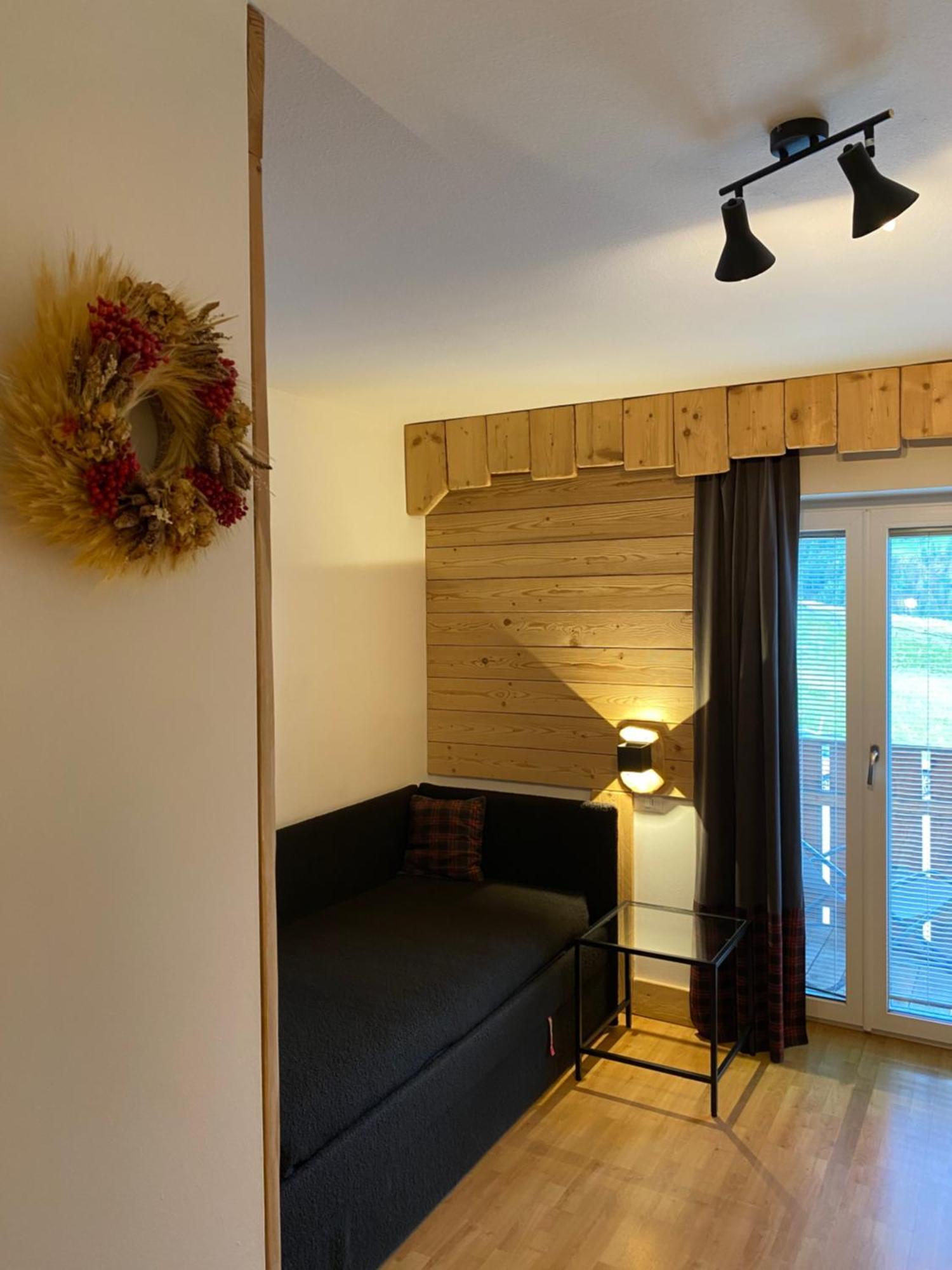 Hotel Almhof San Candido Exterior photo